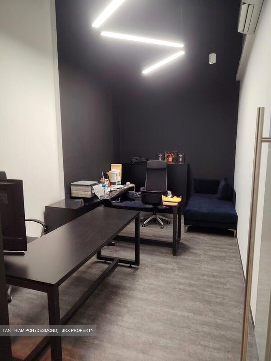 Tahir Building (D1), Office #573436331